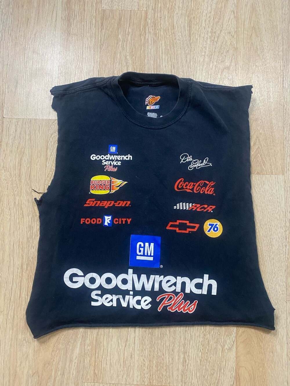 Vintage Dale Earnhardt NASCAR Goodwrench Service Plus Sleeveless Cut-off T-Shirt